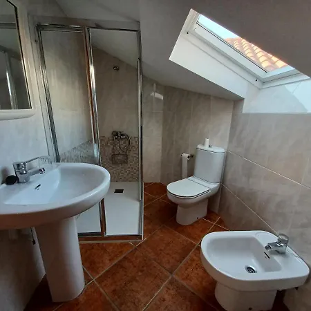 Апартаменти Piso A 50 Metros De Silgar, #e Саншеншо